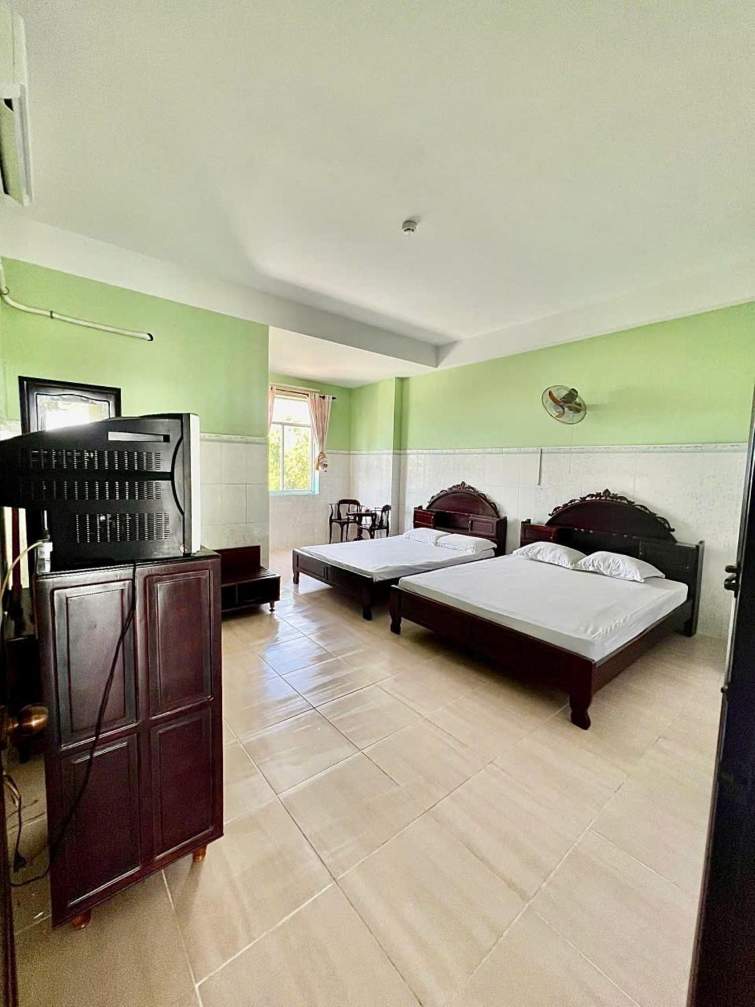 Phi Long 2 Hotel Thu Dau Mot المظهر الخارجي الصورة