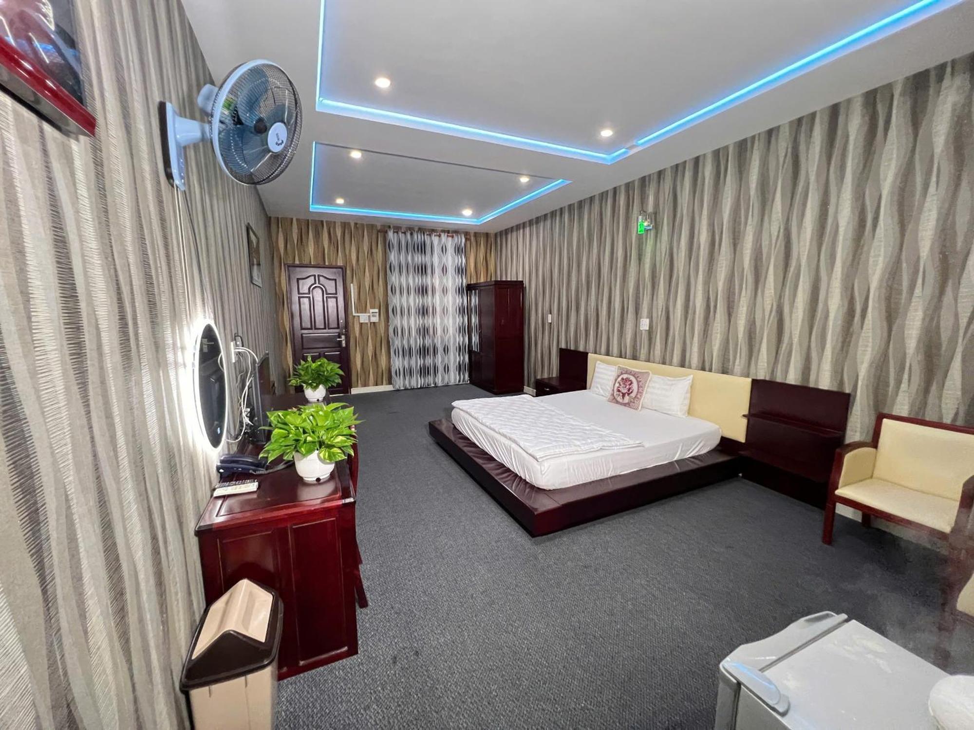 Phi Long 2 Hotel Thu Dau Mot المظهر الخارجي الصورة